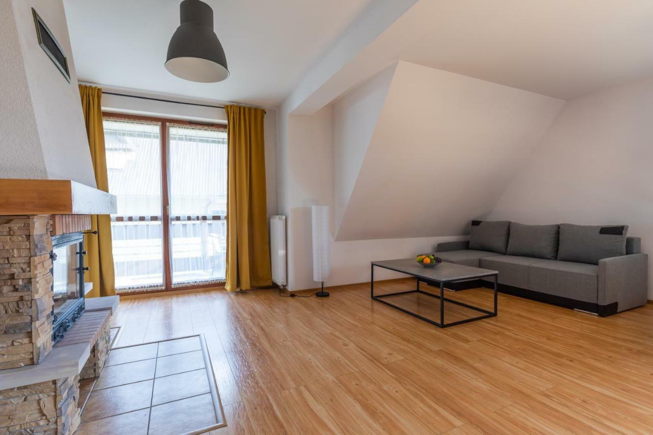 Pod Skocznią Apartament *